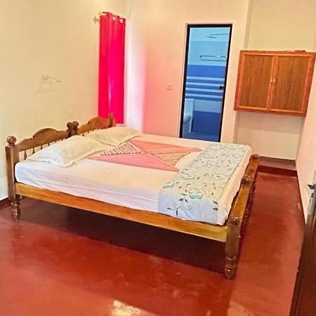 Marari Sabari Home Stay Mararikulam Buitenkant foto