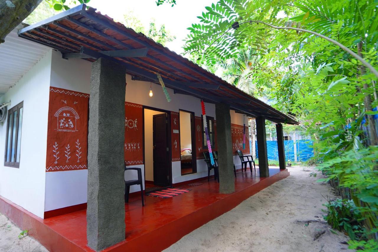 Marari Sabari Home Stay Mararikulam Buitenkant foto